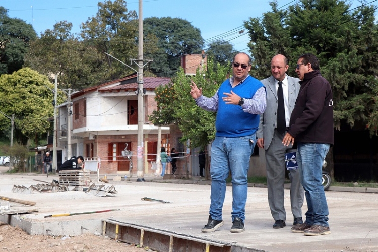 Obras integrales en Palpal&aacute;: avanzan trabajos en arterias hist&oacute;ricas con recursos municipales