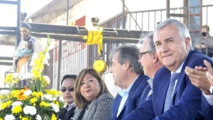 El Gobernador celebró junto al pueblo de Caimancito las honras a San Cayetano