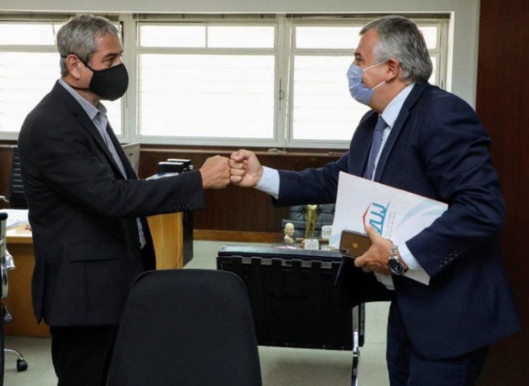 Morales convino con Nación fondos para viviendas y obras en Jujuy