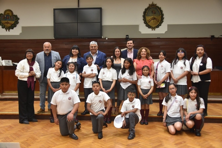 Estudiantes de la ciudad de La Quiaca visitaron la casa de todos los juje&ntilde;os
