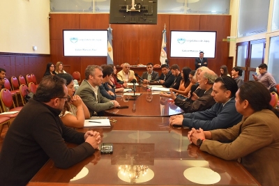 Cultura y Turismo avanza con el proyecto de ley para instituir el &ldquo;D&iacute;a del Folclorista Juje&ntilde;o&rdquo; en homenaje a Ricardo Vilca y Amaranto Cha&ntilde;i