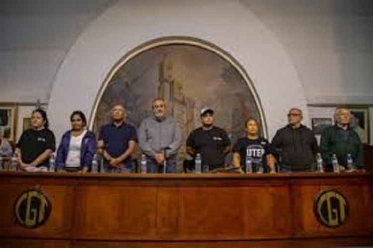 La CGT anunciar&aacute; el jueves su nuevo paro general: anticipan que ser&iacute;a el 8 de abril