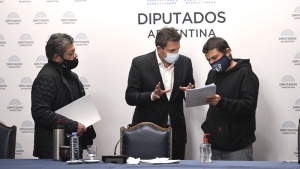 Martínez presentó ante Massa el Plan de Desarrollo Humano Integral
