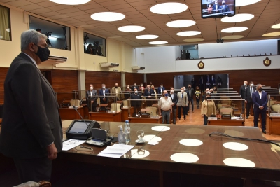 La legislatura aprob&oacute; la compra de hasta un mill&oacute;n de vacunas