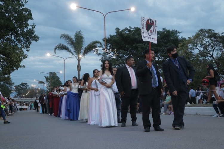 Cena blanca 2024: preparativos y log&iacute;stica para la gran noche de los egresados en Palpal&aacute;