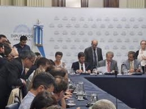 Diputados: la oposici&oacute;n logr&oacute; dictaminar los proyectos sobre el Criptogate $Libra en Diputados