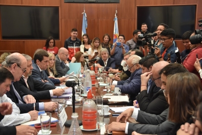 Sadir explic&oacute; el presupuesto 2024 en la legislatura
