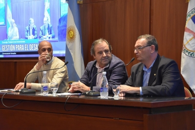 Bernis destac&oacute; la vocaci&oacute;n de liderazgo de los j&oacute;venes del programa &ldquo;Gesti&oacute;n para el Desarrollo&rdquo;