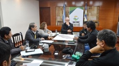 Provincia y miembros de la comunidad de Olaroz, en planificación conjunta