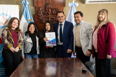 Ediles distinguieron a Valentina Clemente, alumna de la Escuela de Minas