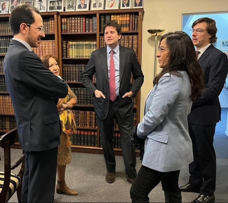 Desde la Comisi&oacute;n de Salud en el Senado Carolina Mois&eacute;s impulsar&aacute; el proyecto para incorporar la vacuna contra el dengue en el calendario nacional