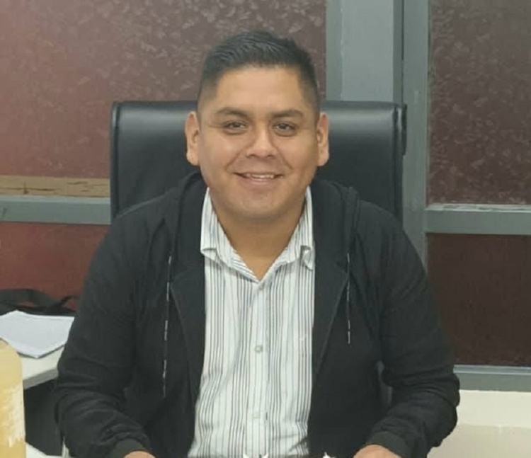 El dirigente vecinal Diego Mamani solicita obras necesarias para alto comedero
