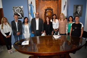 Firma de convenio de reciprocidad institucional entre el municipio palpaleño y el consejo provincial de la mujer