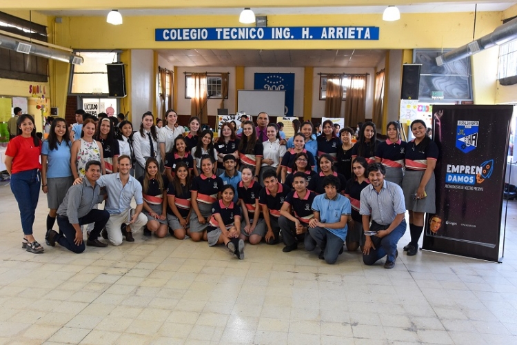 Ledesma cerró Expo Emprendamos con estudiantes de Libertador