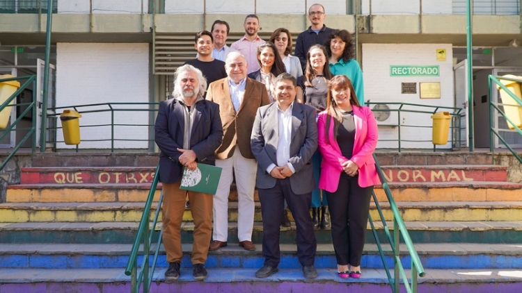 Buscan optimizar la producci&oacute;n de biosurfactantes a partir de bacterias