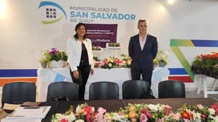 Exitoso "Jueves de Flores y Plantas"
