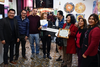 Reconocimiento a &ldquo;Perfumer&iacute;a y Peluquer&iacute;a Venus&rdquo;