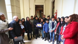 Sadir saludó a estudiantes de León