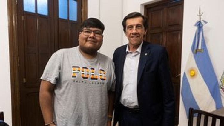 Sadir recibi&oacute; al representante juje&ntilde;o en la Selecci&oacute;n Argentina de Esports