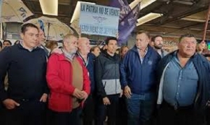 Confirmado: dos gremios aeron&aacute;uticos paran el viernes por 24 horas