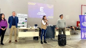 Con &eacute;xito se llev&oacute; la charla sobre "Nanotecnolog&iacute;a" en Libertador