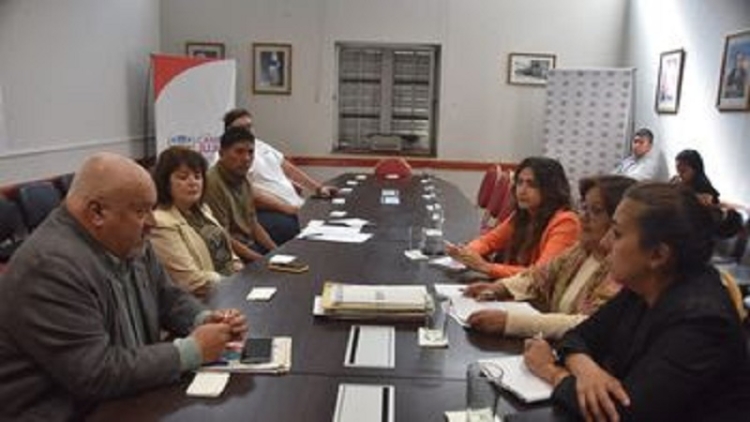 Ordenamiento Territorial colabora para ley sobre l&iacute;mites municipales