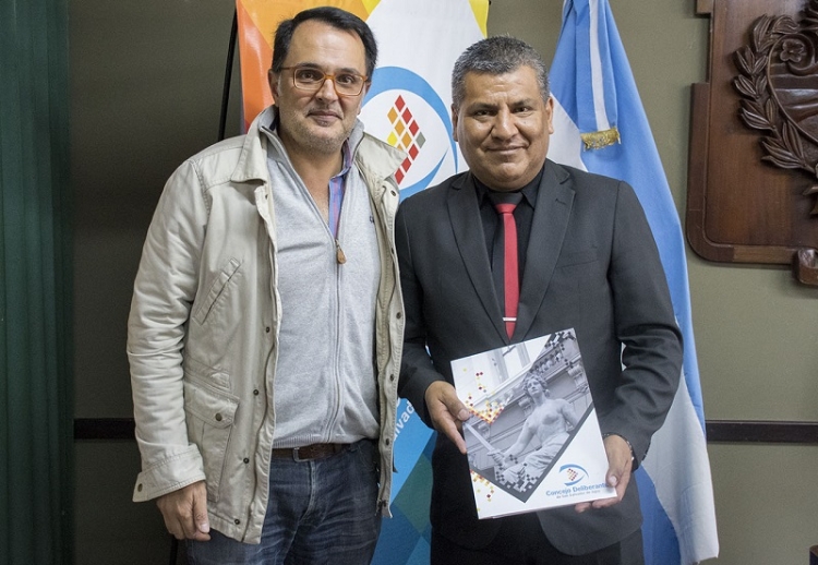 Oratoria con &ndash; sin miedo, de inter&eacute;s municipal