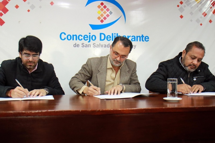 Firma de un acta-acuerdo para lograr la constitución del parlamento del gran Jujuy