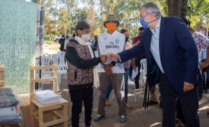 Puesto Viejo: Morales entregó herramientas y maquinaria