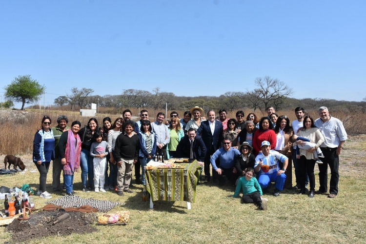 El Vicegobernador particip&oacute; de la ceremonia de agradecimiento a la Pachamama en el predio de APL Jujuy
