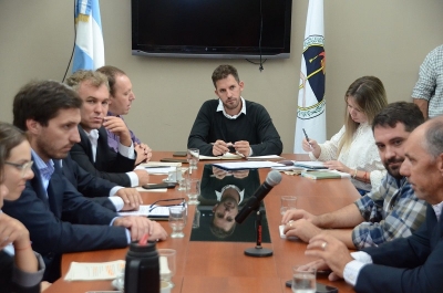 La Comisi&oacute;n de Legislaci&oacute;n General mantuvo una reuni&oacute;n con empresarios juje&ntilde;os