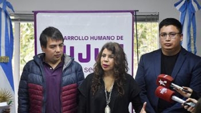 Desarrollo Humano : Se entregaron &oacute;rdenes de mercader&iacute;a para carroceros y carroceras