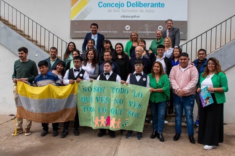 Visita de los alumnos de la Asociaci&oacute;n &ldquo;Todos Juntos&rdquo;