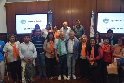 Firma de convenio por la eficiencia energ&eacute;tica
