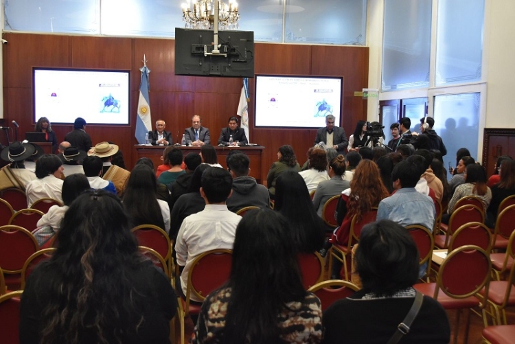 Conversatorio por el 202 Aniversario del Paso a la Inmortalidad del General Arias