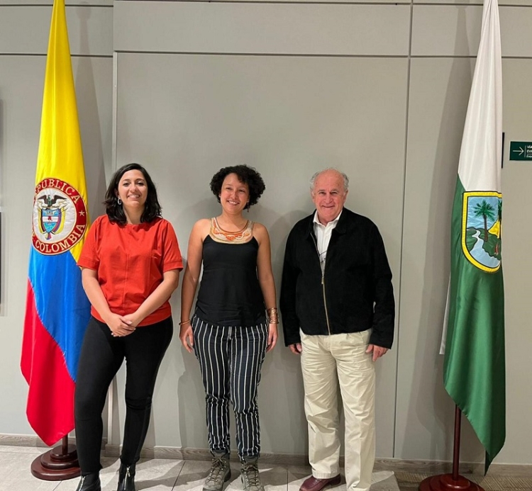 Leila Chaher y el senador Oscar Parrili invitados especiales en las elecciones presidenciales de Colombia