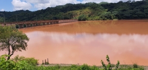 Agua Potable continúa los intensos trabajos para normalizar el servicio en sectores de Palpalá y Alto Comedero