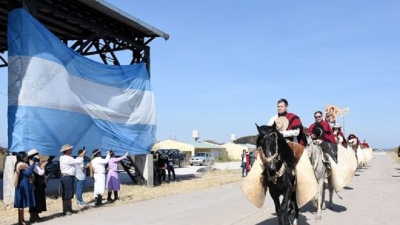 Gauchos juje&ntilde;os y salte&ntilde;os fijan guardia para resistir golpe institucional