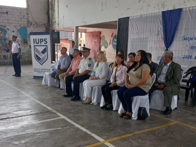 Senadora giacoppo participo deltraspaso de bandera iups