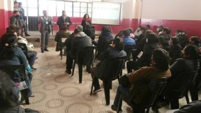 Dictaron charla para feriantes y peque&ntilde;os comerciantes