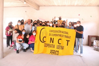 Leila Chaher suma apoyo de sectores de la econom&iacute;a popular