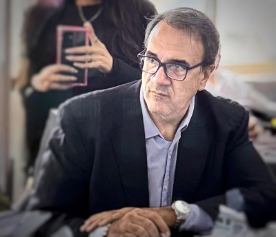 Gustavo Mart&iacute;nez rechaz&oacute; una vez m&aacute;s el aumento del boleto y propone una aplicaci&oacute;n con recorrido en tiempo real de todas las l&iacute;neas.