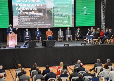 Morales present&oacute; el plan maestro de obras 2021-2023