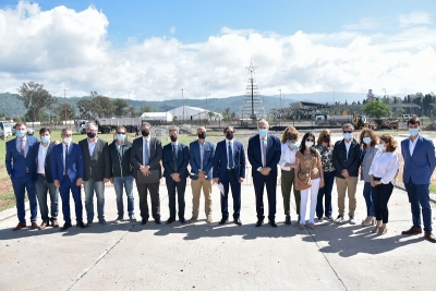 El gobernador y funcionarios de la CAF recorrieron el predio de la futura Ciudad de las Artes
