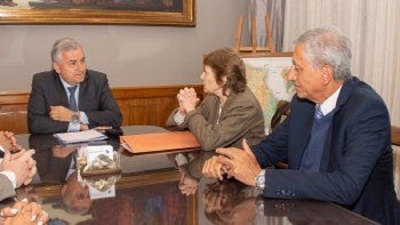 Morales recibi&oacute; a miembros del Tribunal de Cuentas