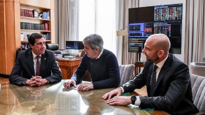 Sadir se reuni&oacute; con Caputo