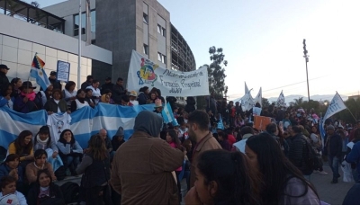 Los gremios docentes analizar&aacute;n la nueva propuesta del gobierno