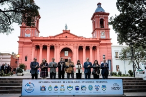 La comitiva juje&ntilde;a participa activamente del Parlamento del Norte Grande en Catamarca