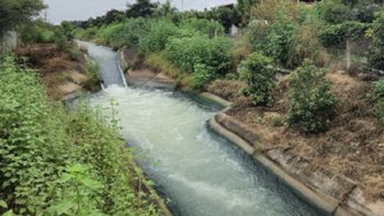 H&iacute;dricos: tareas de limpieza en canales de todas las regiones