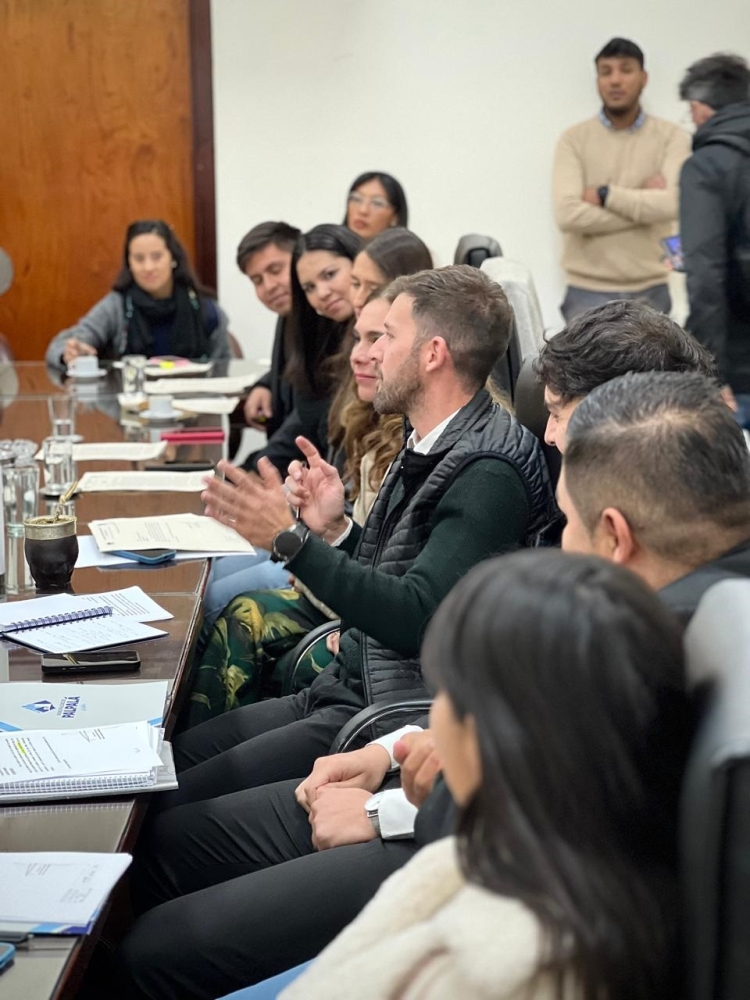 Juventudes de distintos puntos de Jujuy participaron de una mesa de di&aacute;logo sobre la Ley Provincial de Juventudes